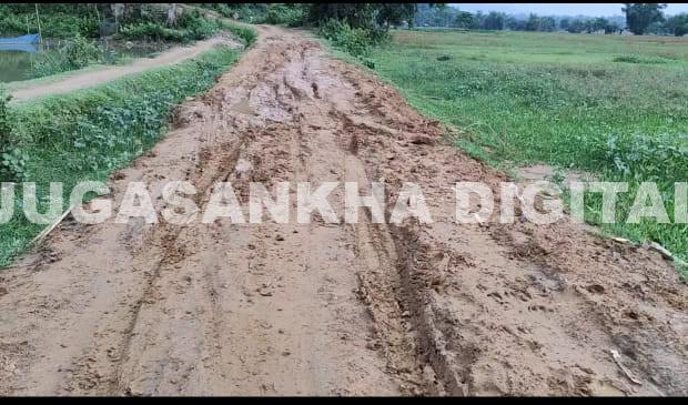 ধলাই আনন্দখালের বেহাল রাস্তাঘাট নিয়ে অসন্তোষ